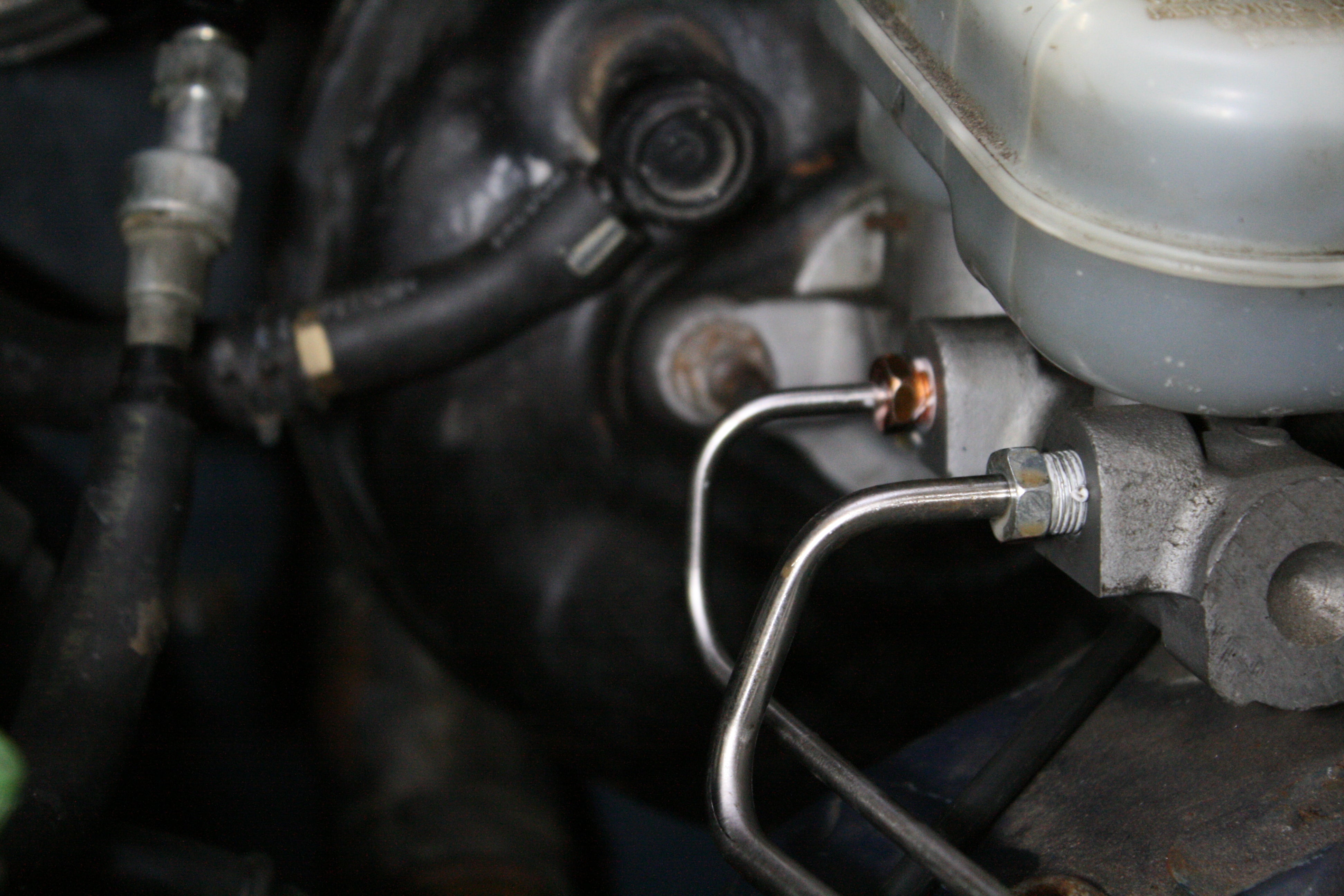 FKT9801SS- 98-02 Firebird/Trans Am, 98-02 Camaro Front Brake Line Set; Stainless - SSTubes