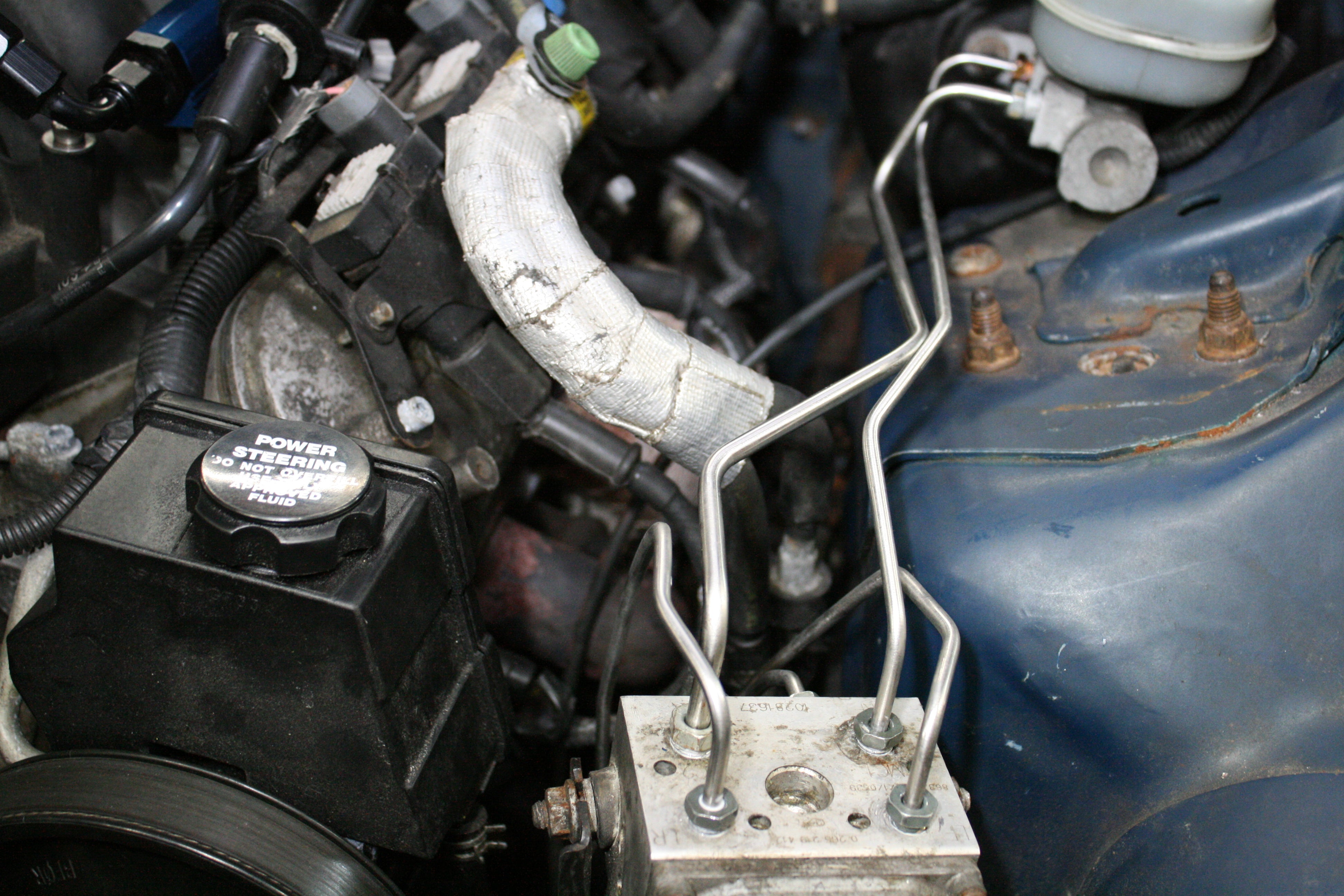 FKT9801SS- 98-02 Firebird/Trans Am, 98-02 Camaro Front Brake Line Set; Stainless - SSTubes