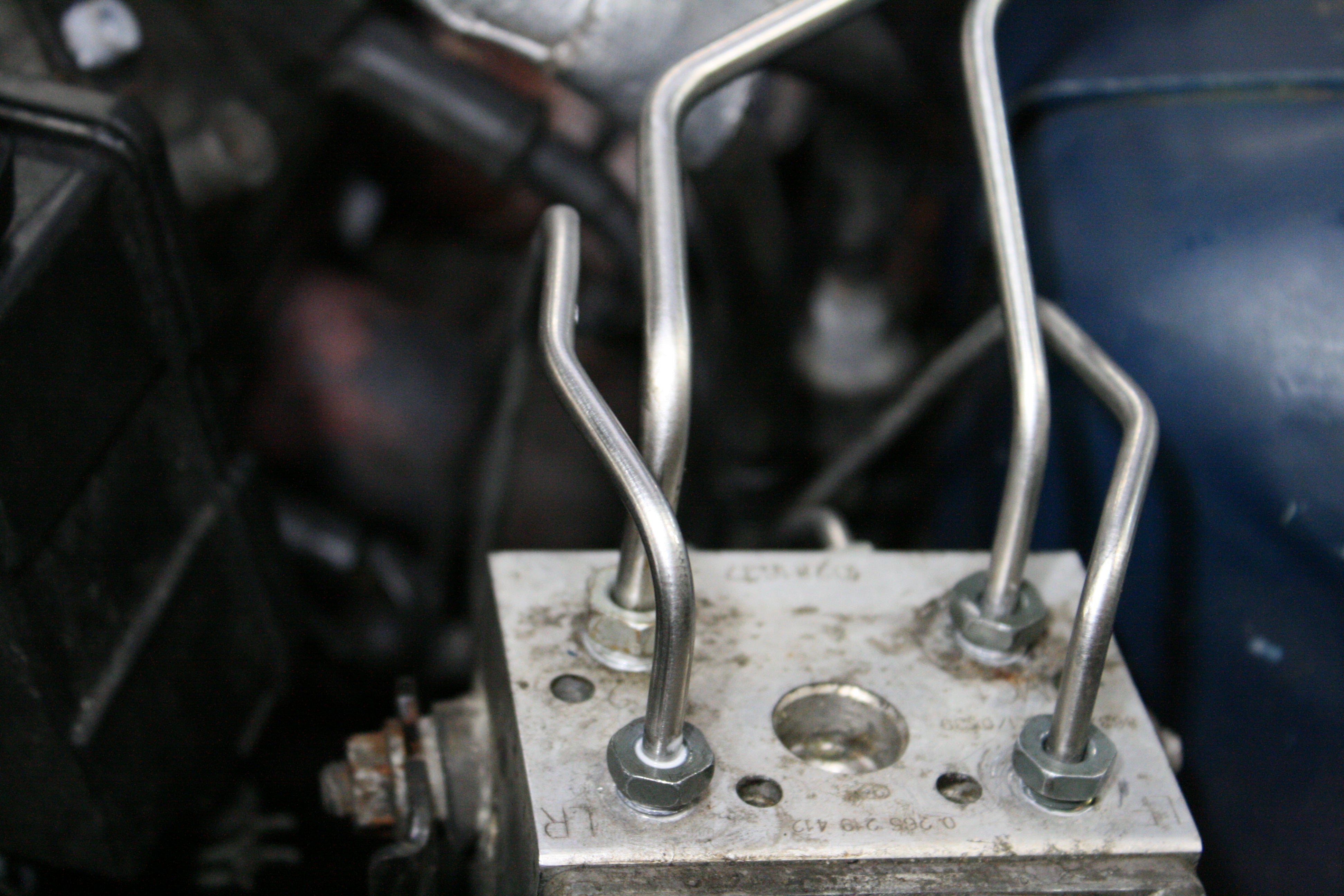 FKT9801SS- 98-02 Firebird/Trans Am, 98-02 Camaro Front Brake Line Set; Stainless - SSTubes