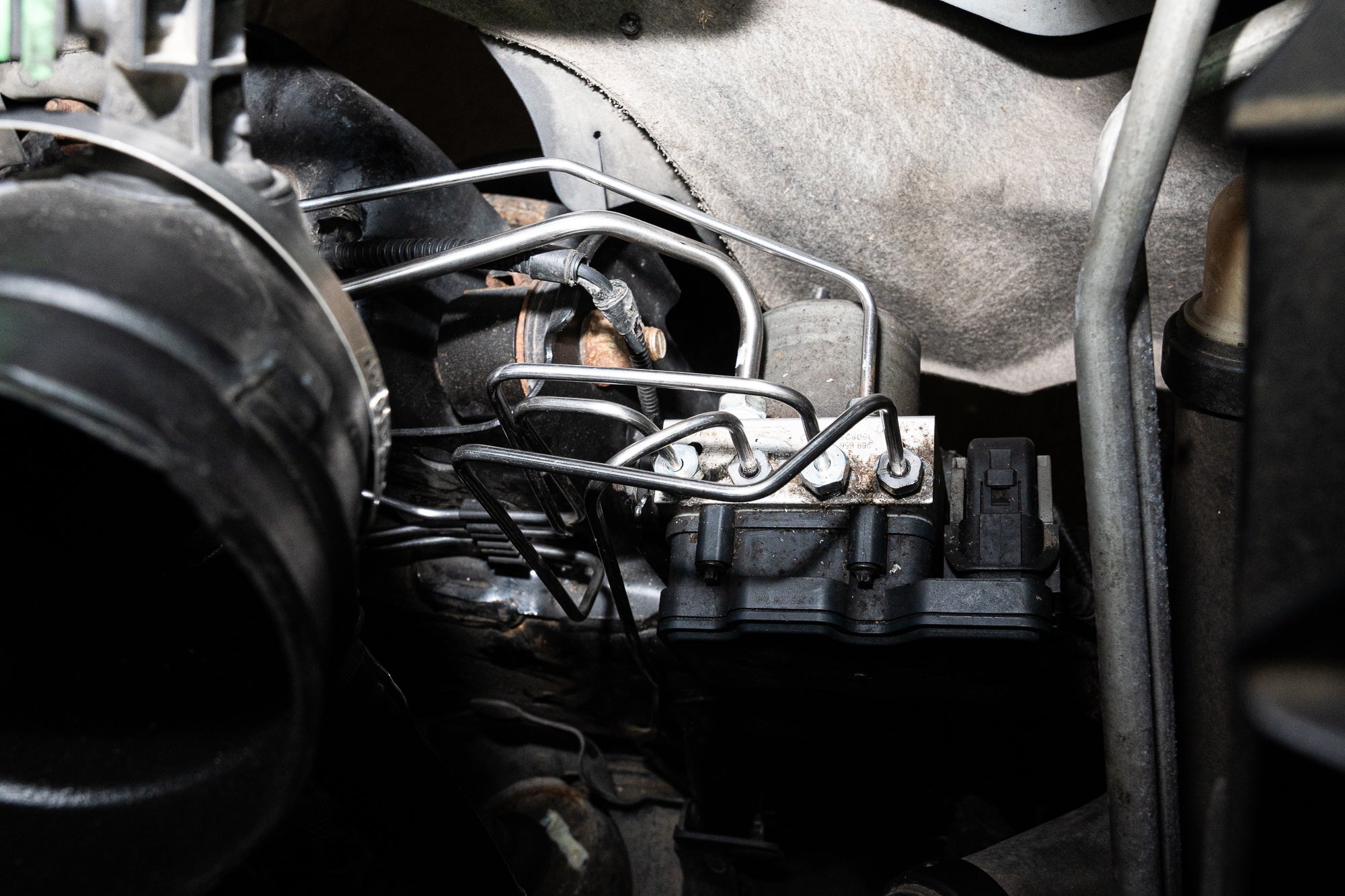 TKT1541SS - 15-17 Ford F-150 Front Brake Kit; Stainless - SSTubes