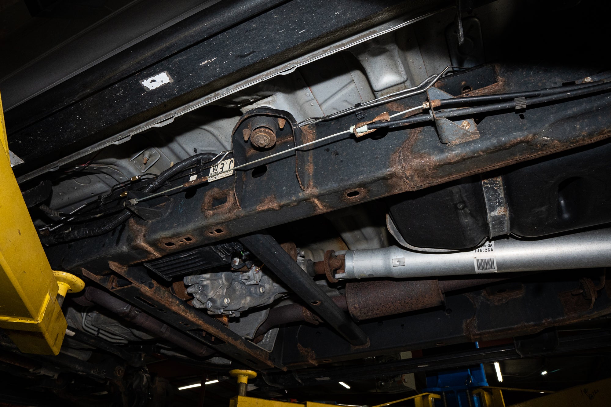 TIN1541SS - 15-17 Ford F-150 Ext Cab/ Long Bed, Intermediate Line Set; Stainless - SSTubes